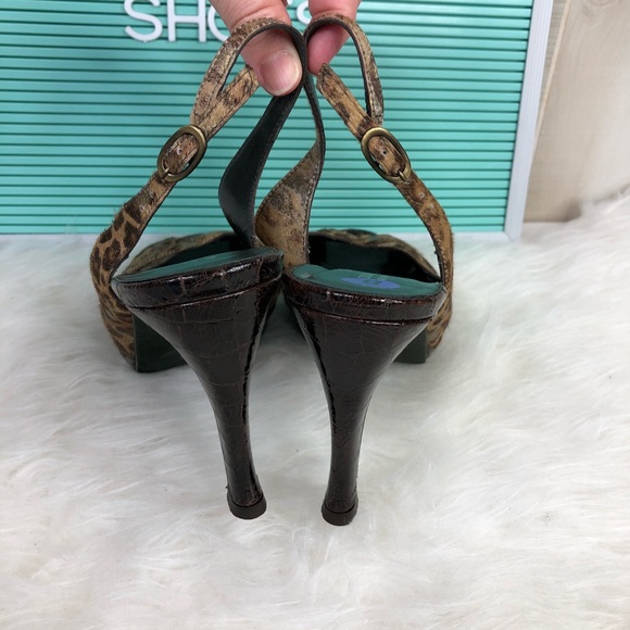 Donald J. Pliner Leopard Print Sling Back Heels - Picture 6 of 8